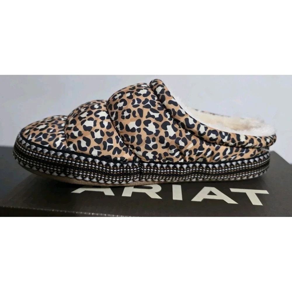 NEW Ariat Girls‎ 7/8 Crius Clog Slippers  Brown Leopard XL Fuzzy Cozy Lounge Kid